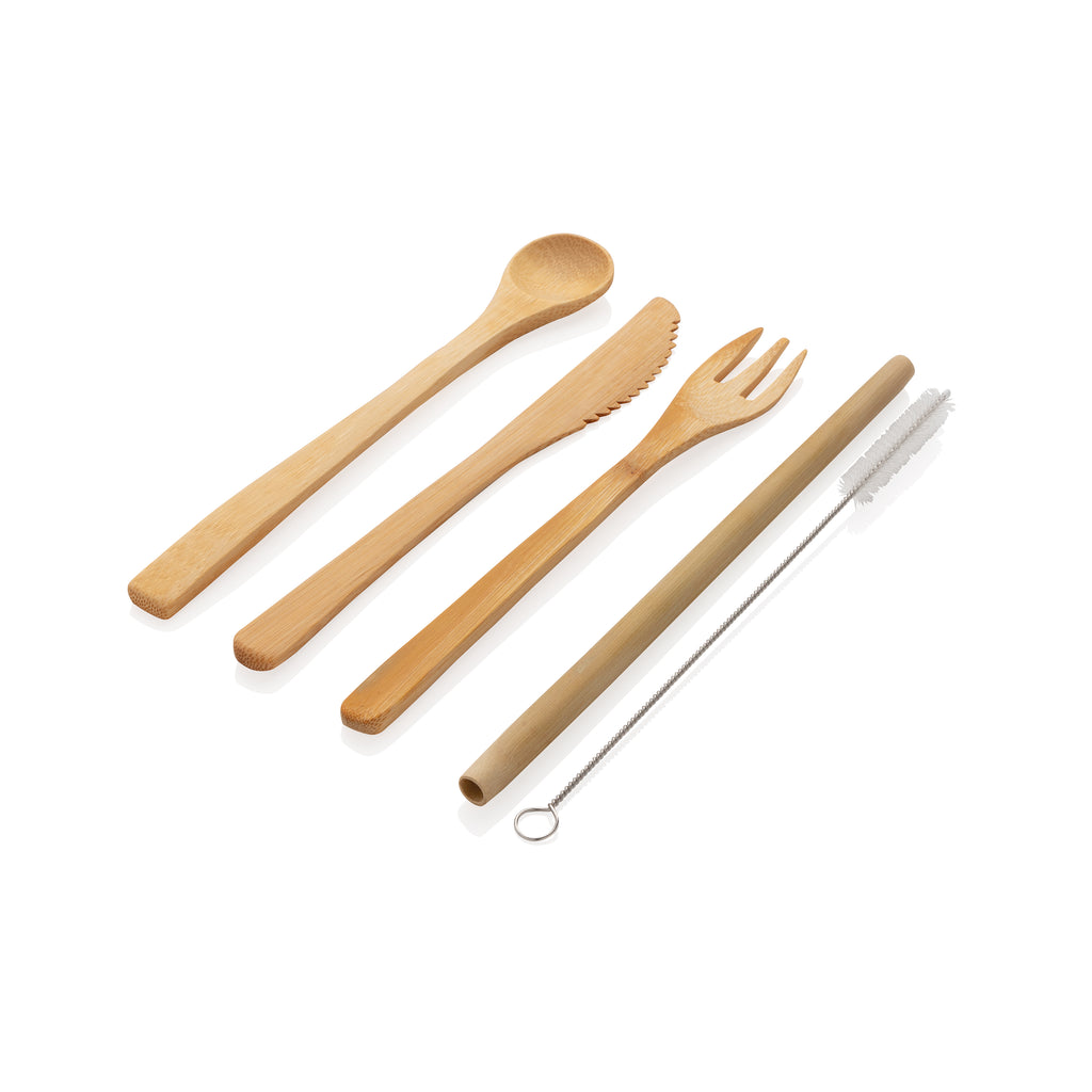 Conjunto de talheres de viagem reutilizáveis em bambu