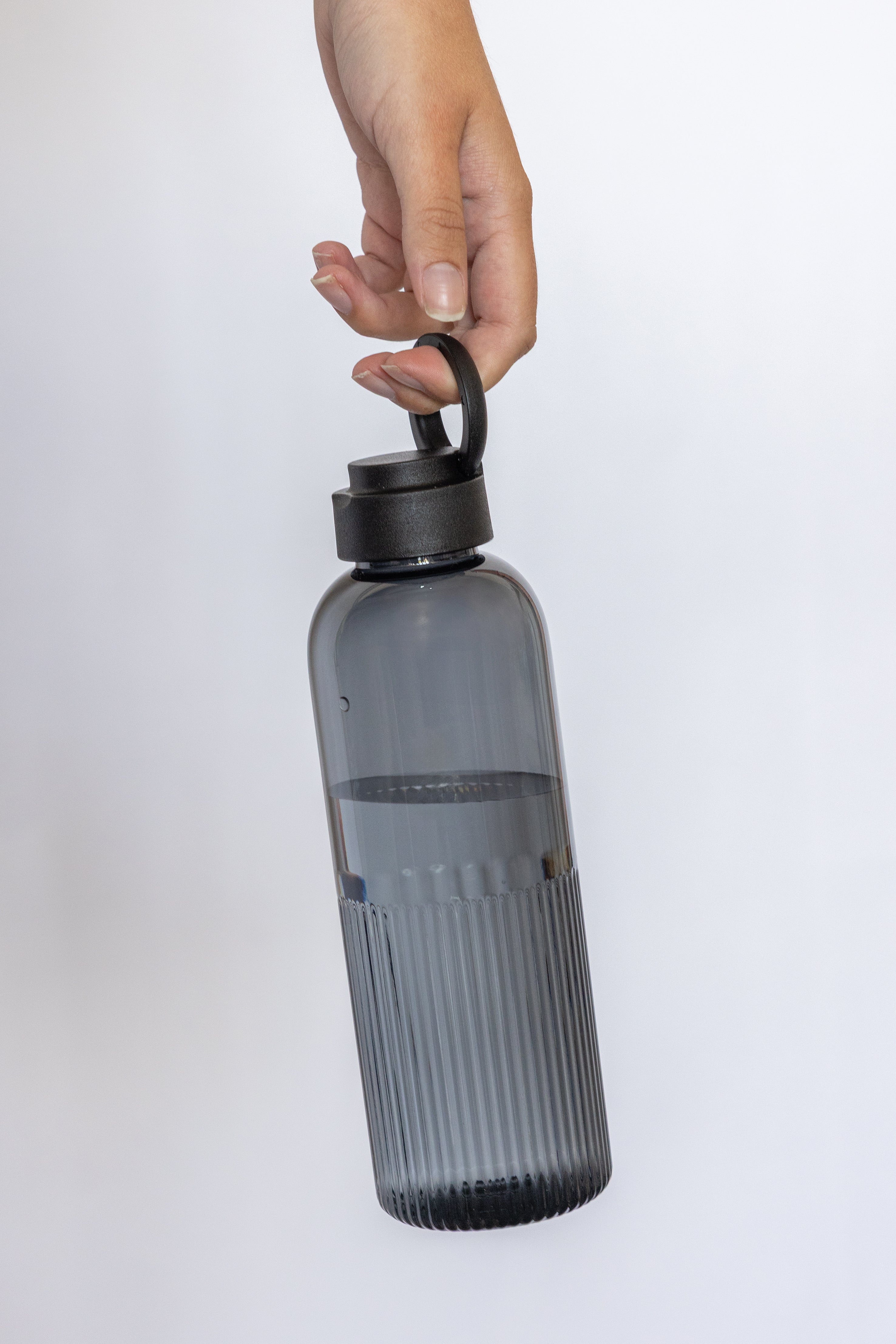 Garrafa de água Ripple RCS RPET à prova de fugas com pega, 750ml