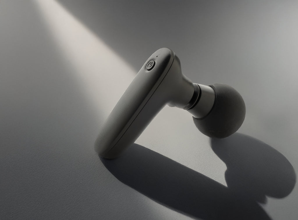 Pistola de massagem Revix RCS fabricada em plástico reciclado