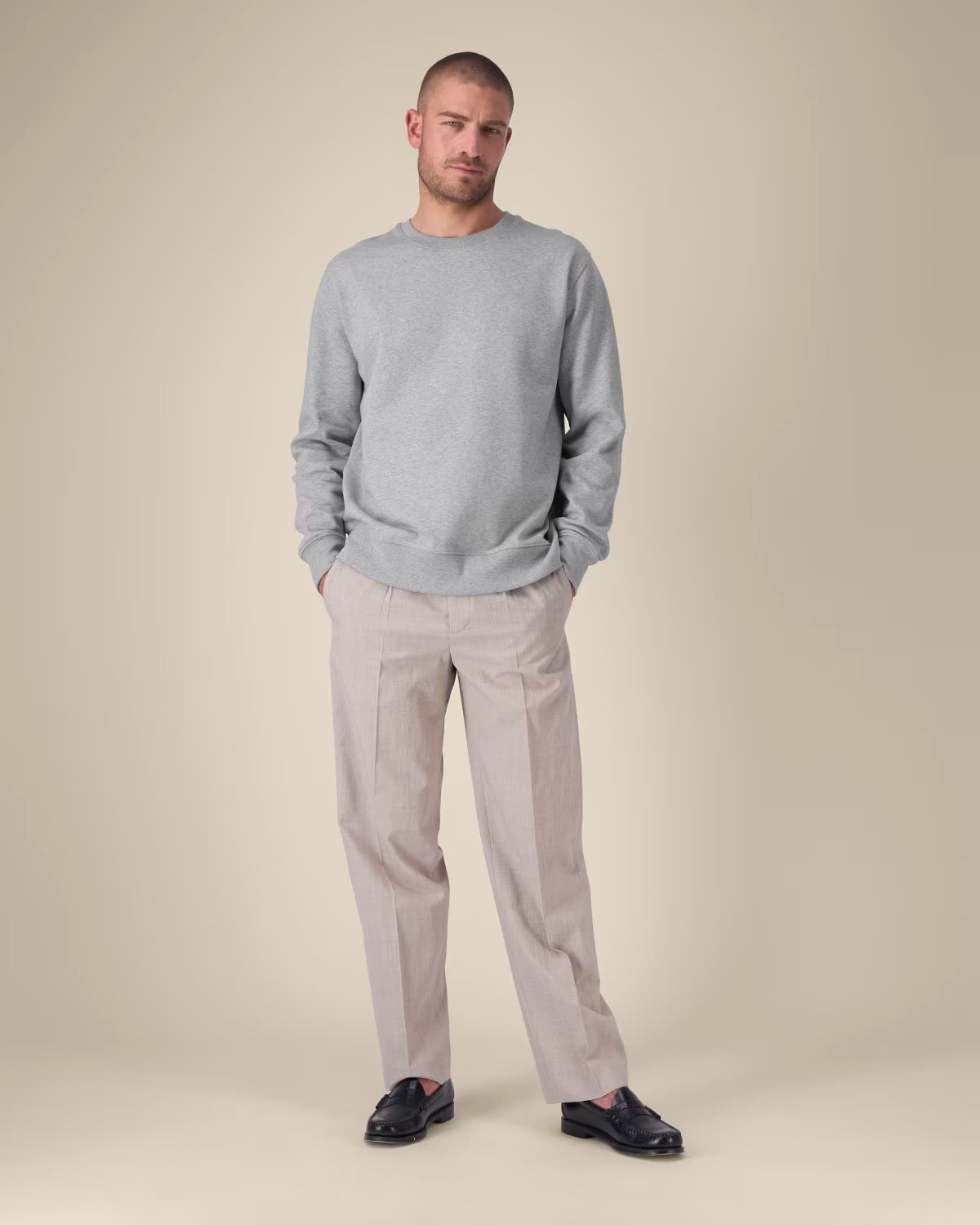 Sweatshirt Thinker unissexo em algodão reciclado